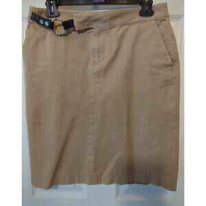 Chaps Skirt Women Size 4 Tan Knee Length built in belt buckle with Pockets